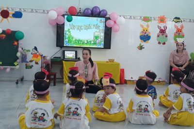 Hội thi giáo viên dạy giỏi cấp trường của tổ mẫu giáo 3,4 tuổi Trường Mẫu giáo Vĩnh Phong